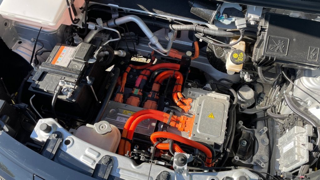 dacia_spring_motorter