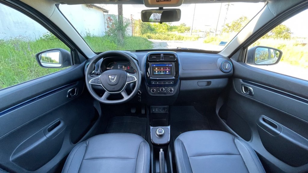 dacia_spring_belulrol